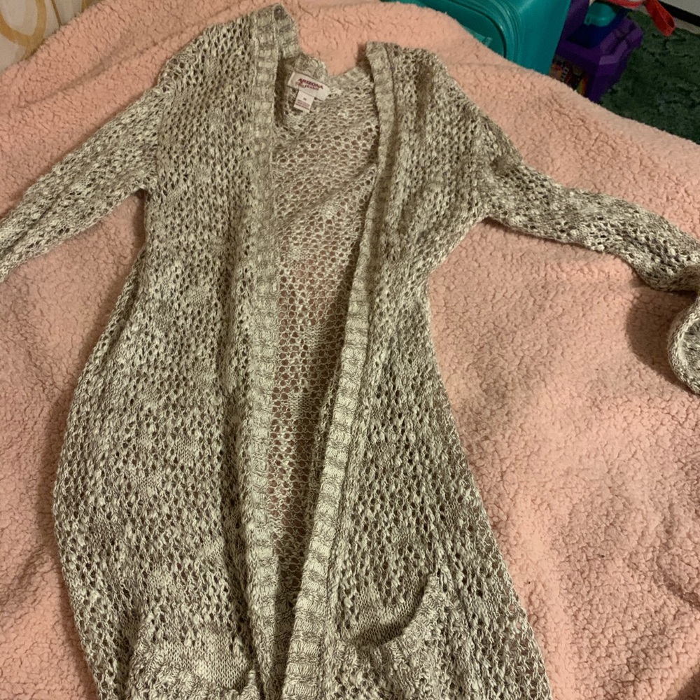 gold and white cardigan